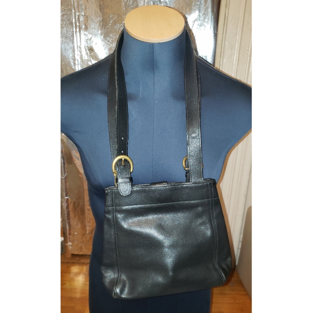 Coach Vintage Black Shoulder Bag